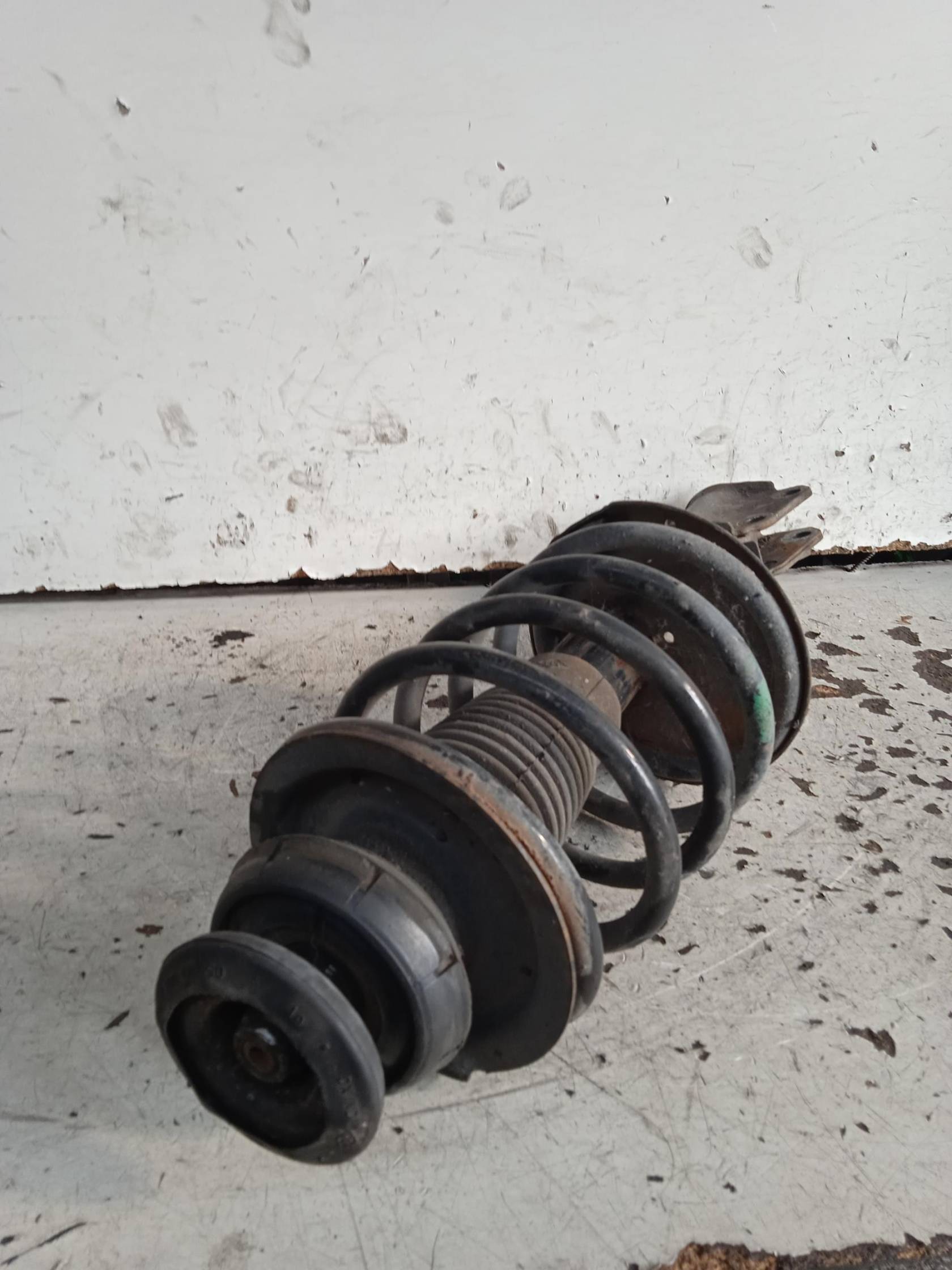 Ammortizzatore ant. sx.